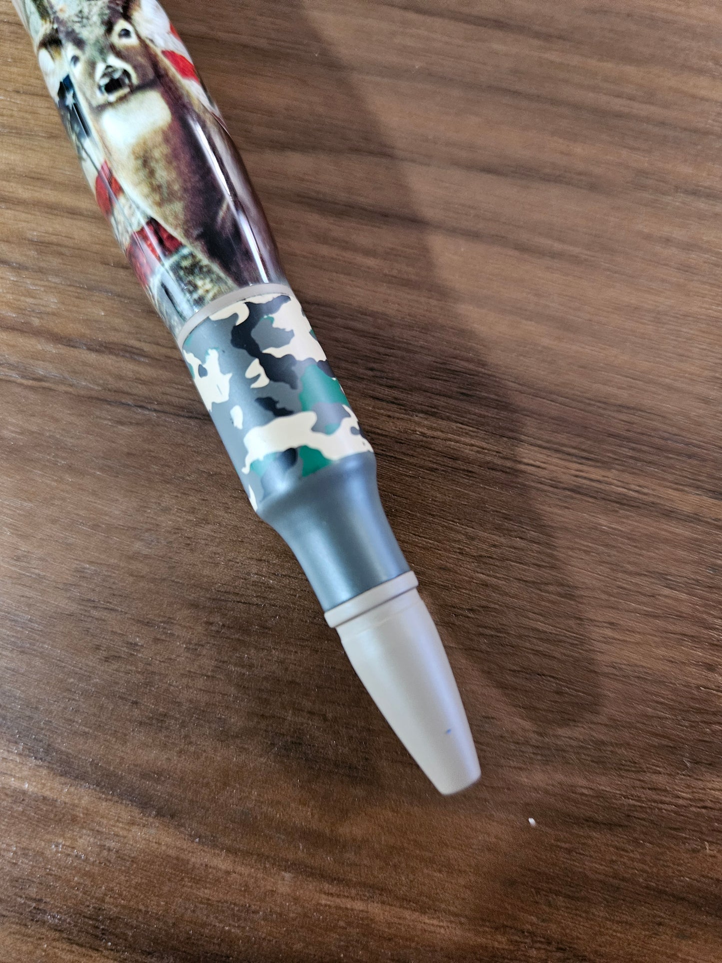 Deer Hunter Camouflage Bolt Action Pen with Deer and American Flag Label Cast with a Rifle Pen Kit