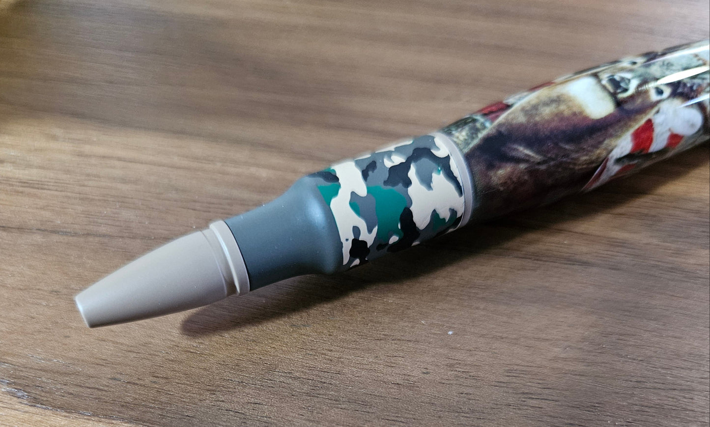 Deer Hunter Camouflage Bolt Action Pen with Deer and American Flag Label Cast with a Rifle Pen Kit