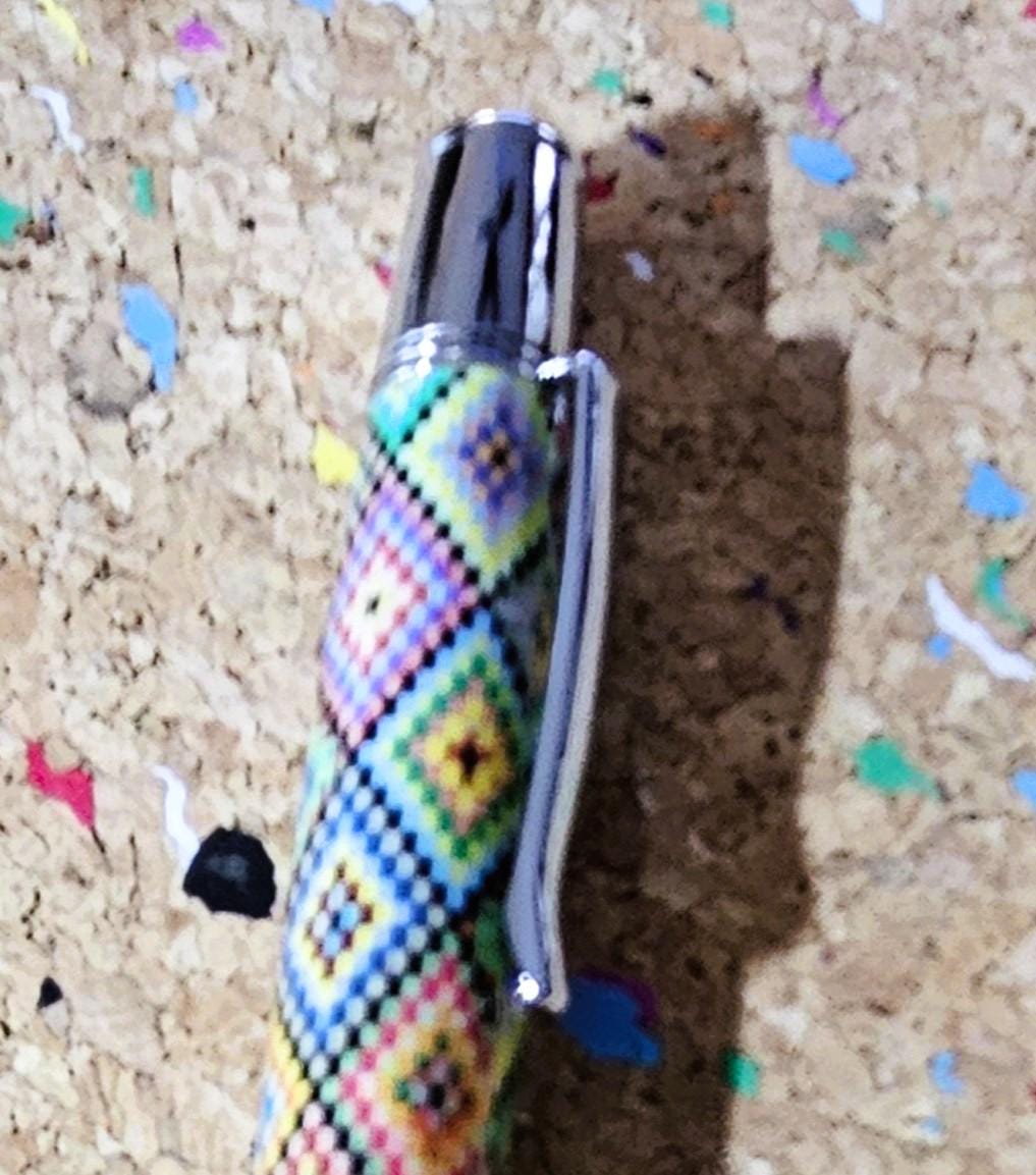 Large Diamond Patterned Quilted Label Cast Pen with a Polished Stainless Steel Liberty Kit, Made In America