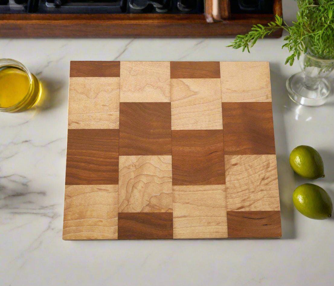 Handcrafted Wooden Trivet: Maple and Cherry Wood in a Checkerboard Pattern