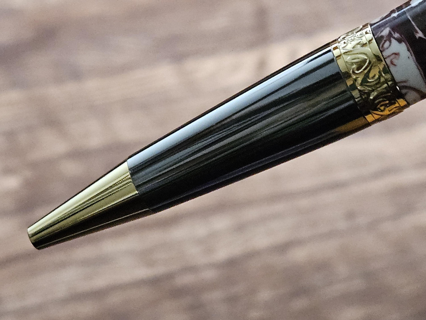 Red and White Swirl "Gisi Style" Pen with a Black Titanium Pen Kit and Gold Accents