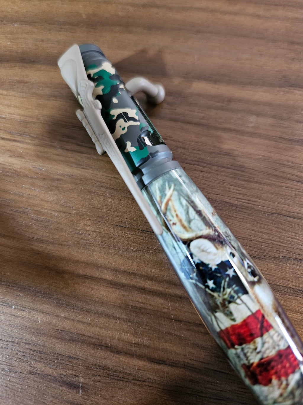 Deer Hunter Camouflage Bolt Action Pen with Deer and American Flag Label Cast with a Rifle Pen Kit
