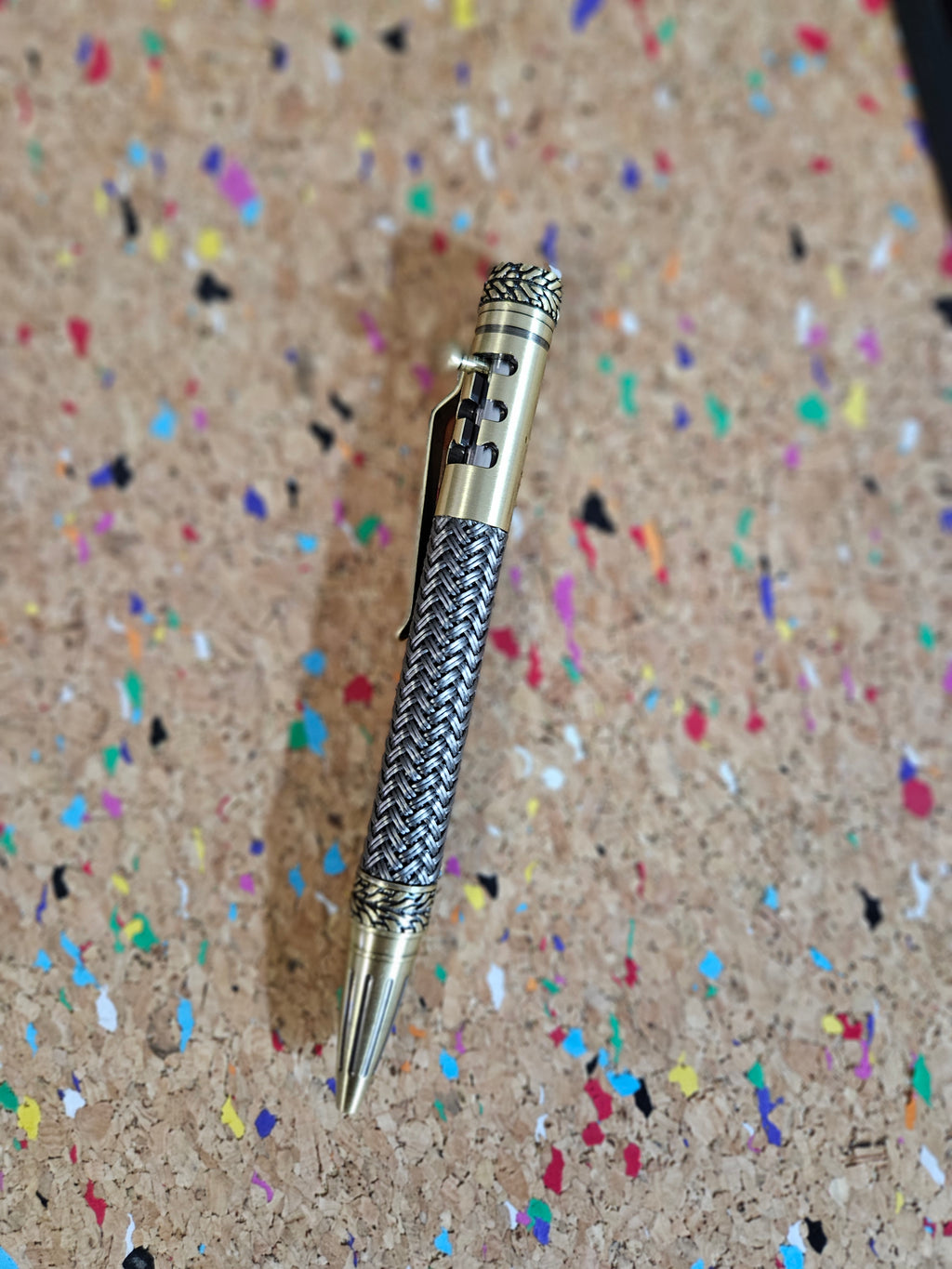Gearshift True Feel Carbon Fiber Bolt Action Pen with Tire Texture Antique Brass Pen Kit