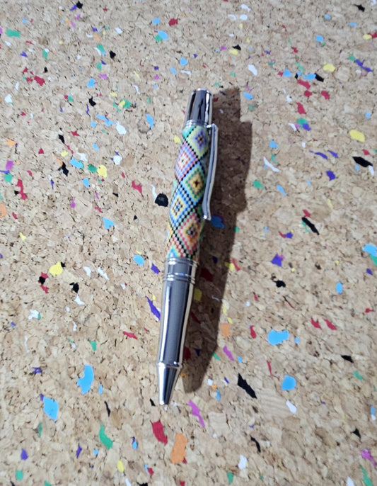 Large Diamond Patterned Quilted Label Cast Pen with a Polished Stainless Steel Liberty Kit, Made In America