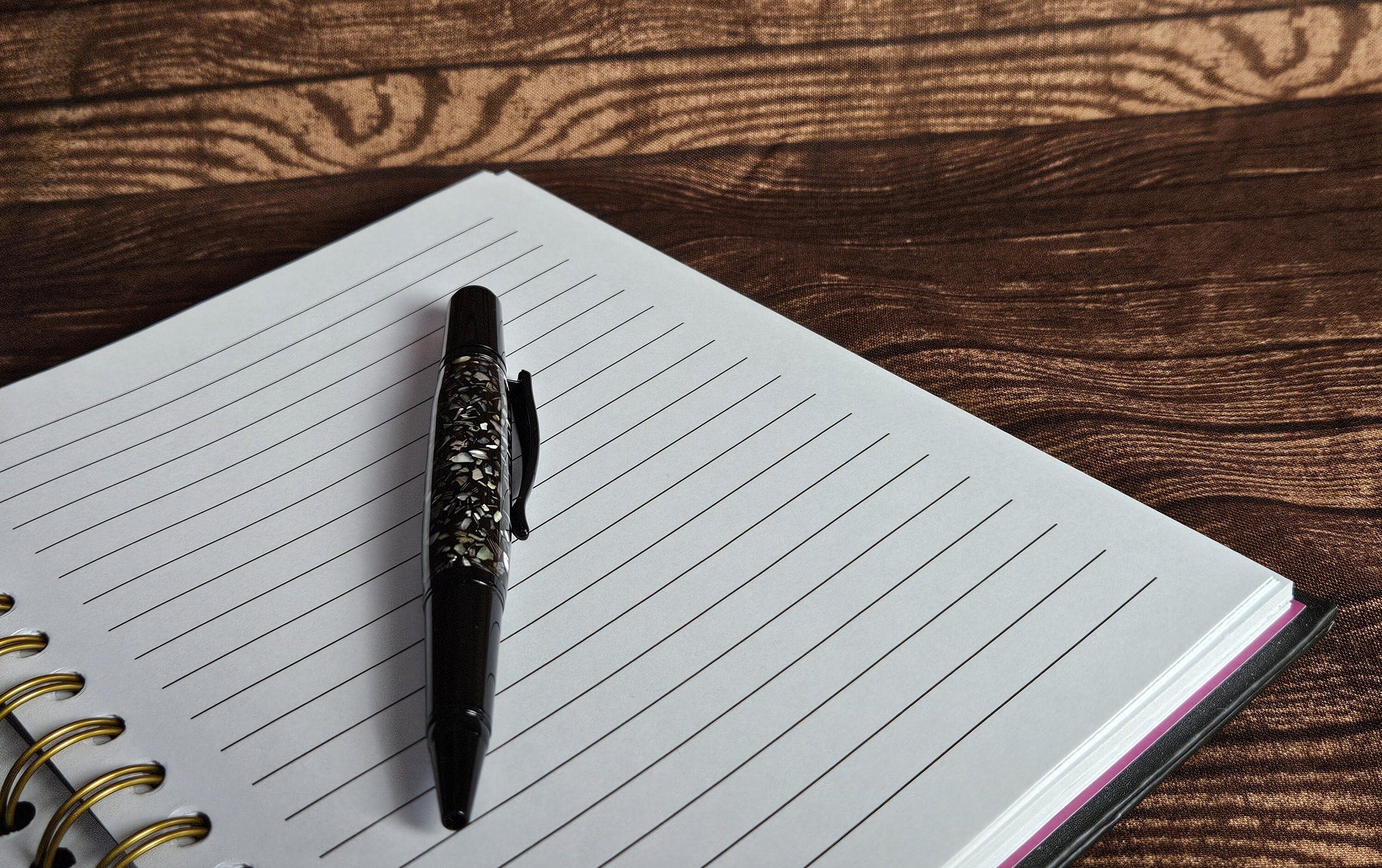 Natural Black and White Abalone Shell Pen with a Black Chrome Twist Pen Kit