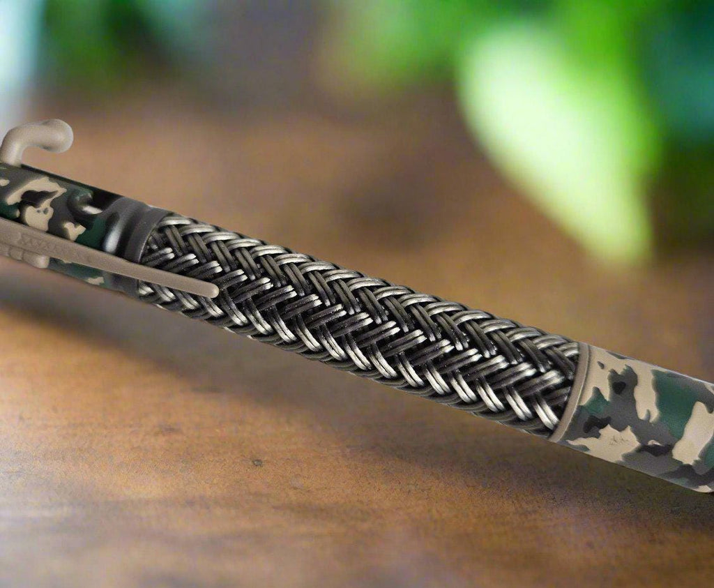 Camouflage Bolt Action Pen, Carbon Fiber Body & Woodland Ceramic Riffle Kit, Perfect Gift for Hunters