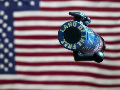 American Flag Pen with Lightning Bolt Design & Ceramic Pen Kit - Riffle Accent, Unique Gift for Patriotic Collectors