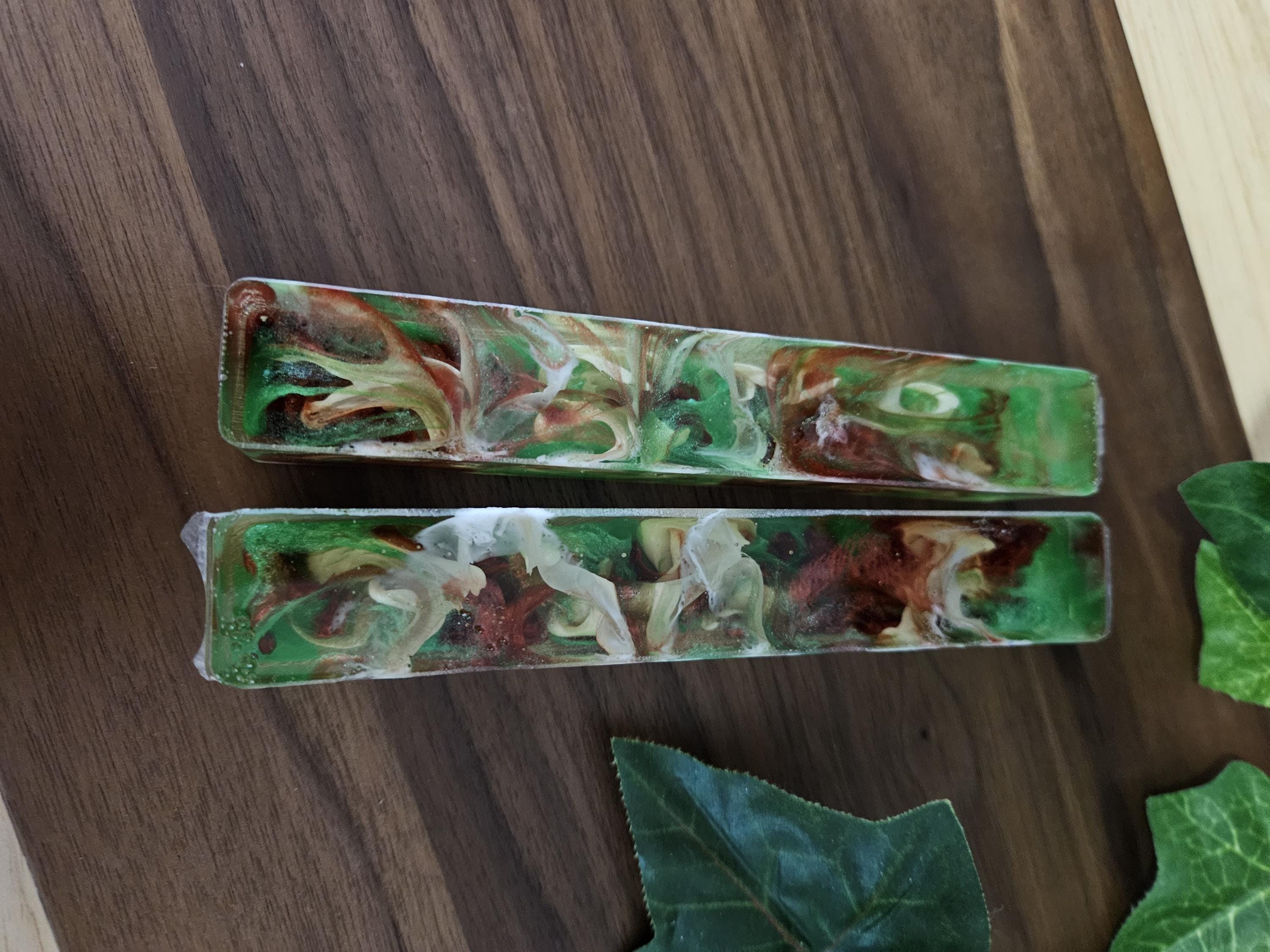 Pen Blanks: Christmas-Inspired Drop Technique Resin Pen Blanks using Red, Green, and White Resin