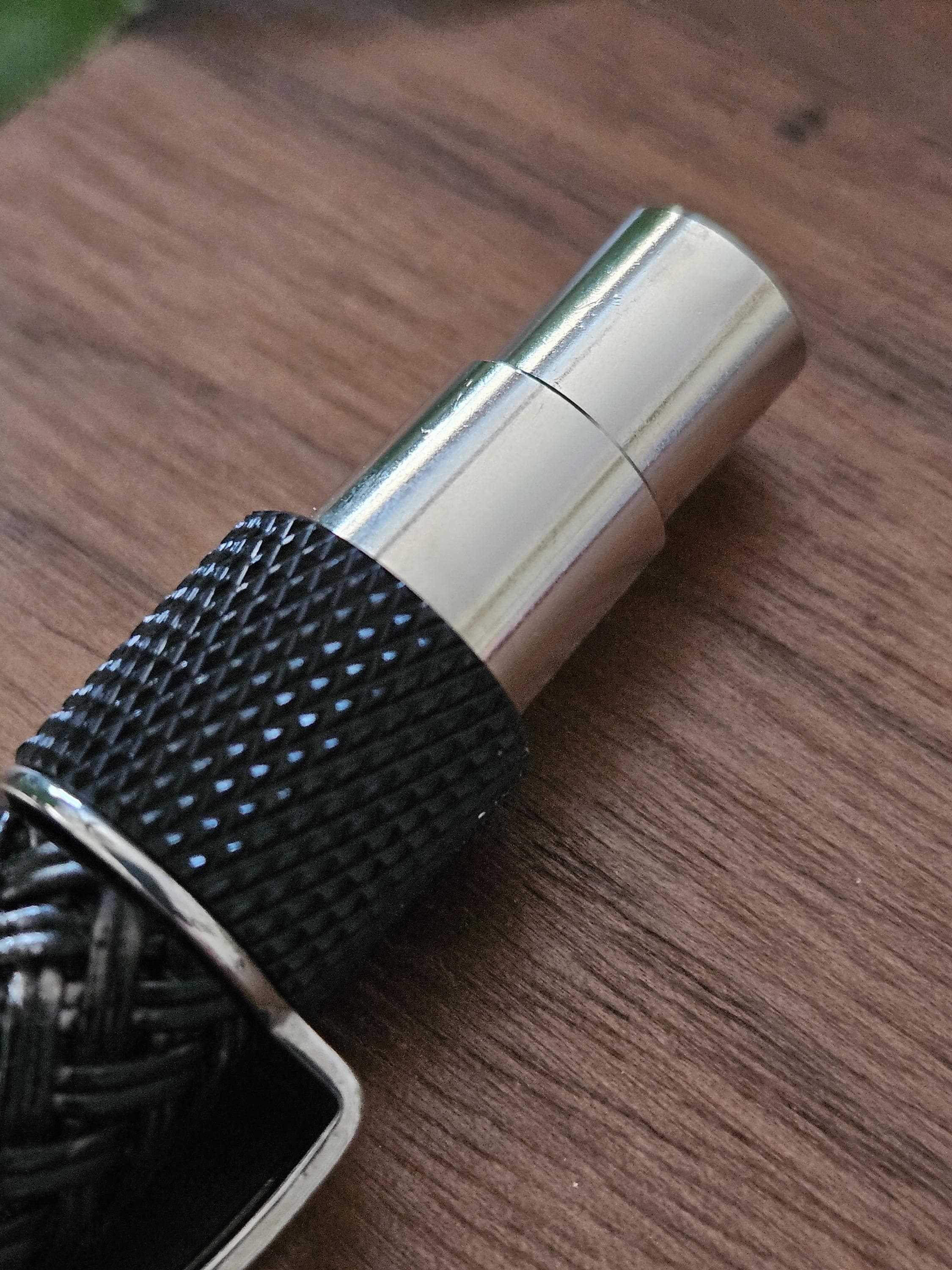 Refillable Ballpoint Pen, Dura Click Black, Every Day Carry(EDC), Carbon Fiber, True Texture, Anodized Aluminum & Chrome Accents, Medium Tip